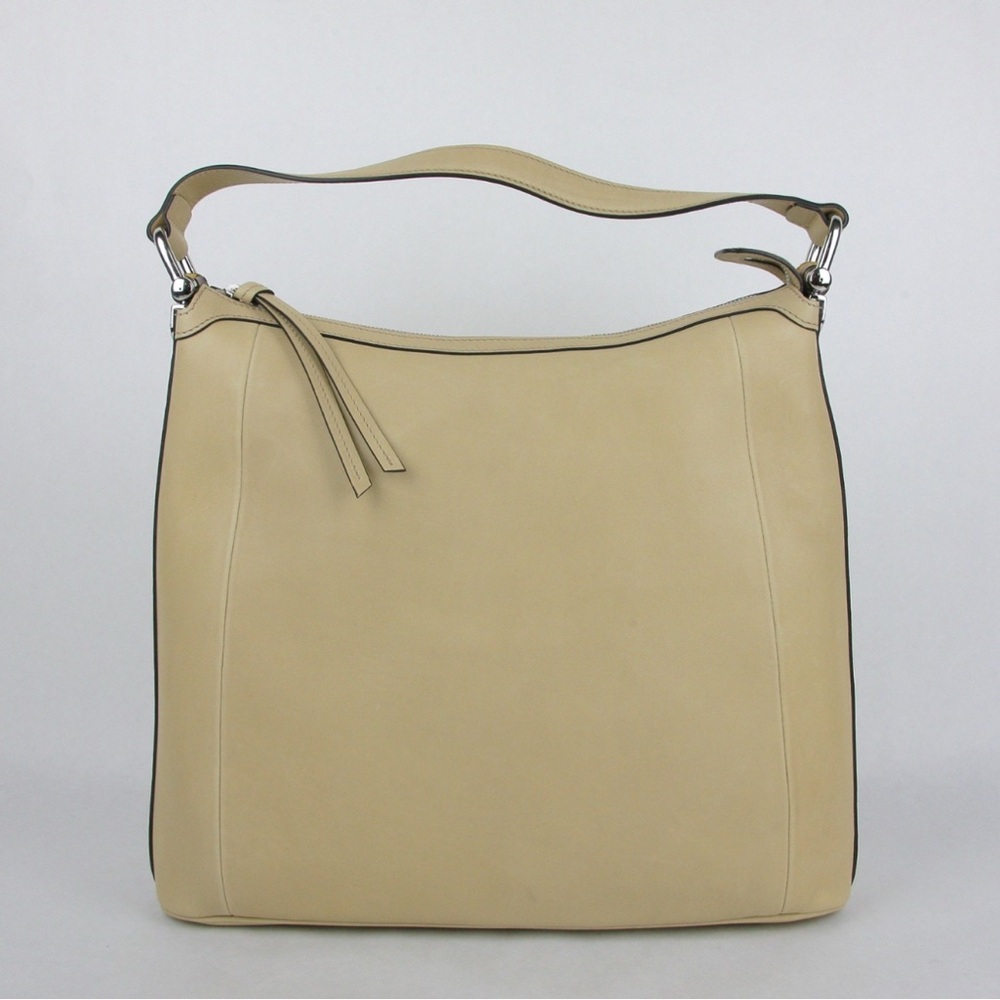 Gucci Beige Banboo detail  Leather Shoulder Bag